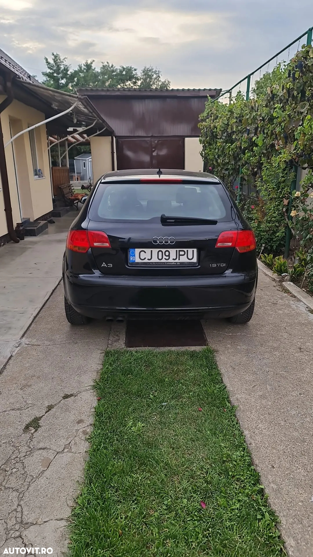Audi A3 1.9 TDI Sportback Ambiente - 4