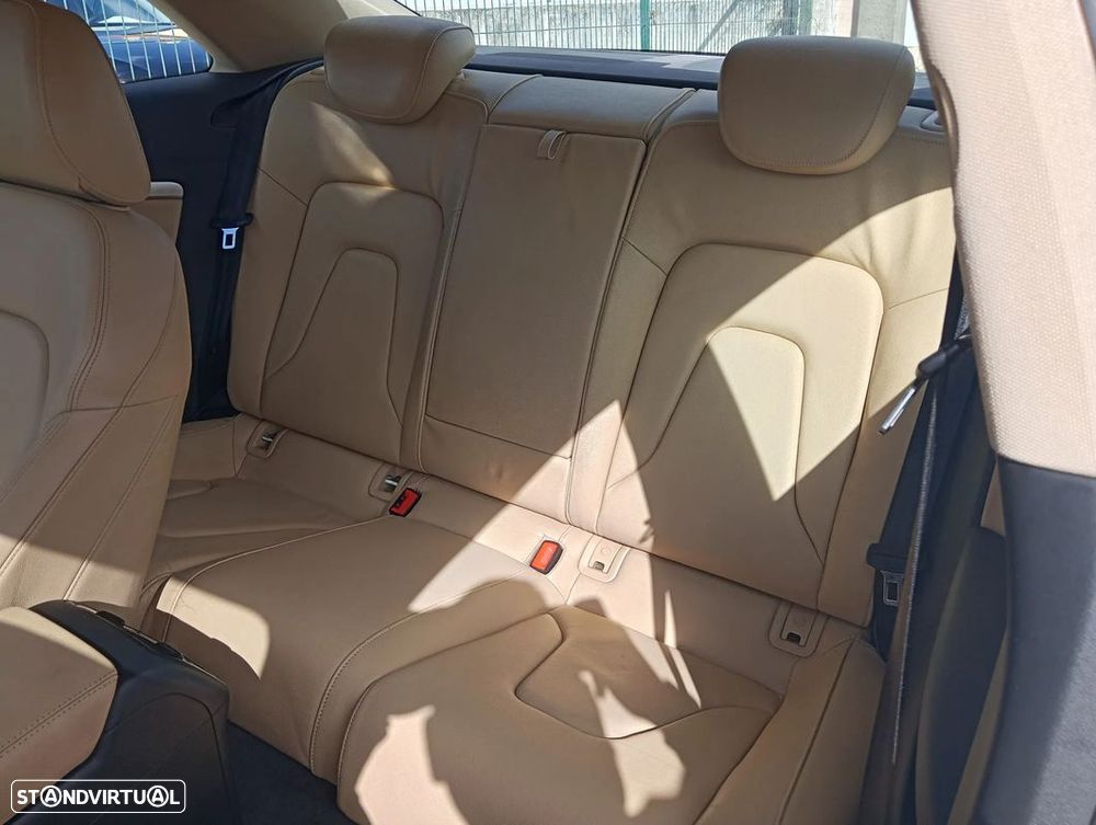 Audi A5 2.0 TDI quattro Business Line Sport - 18