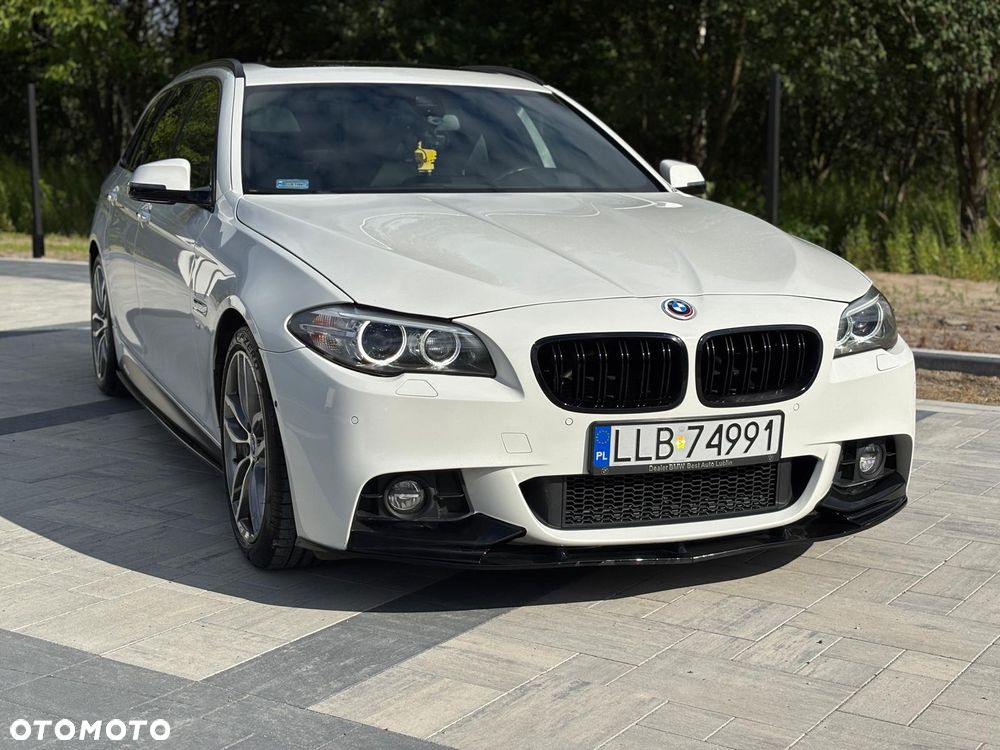 BMW Seria 5 520d M Sport - 14