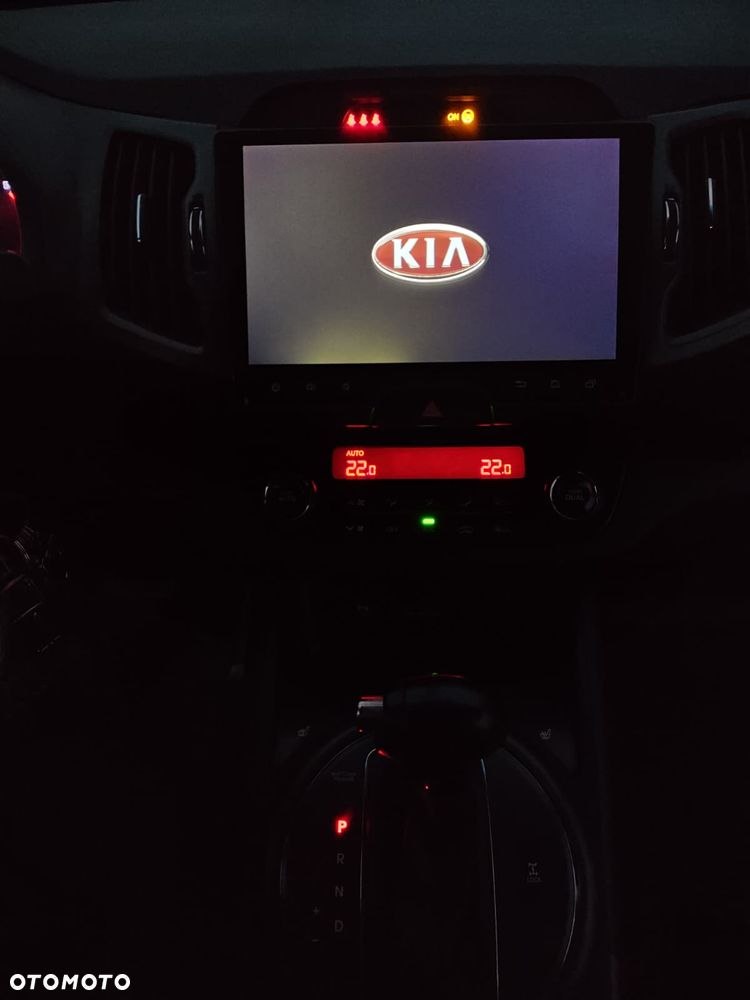 Kia Sportage 2.0 CRDI L - 11