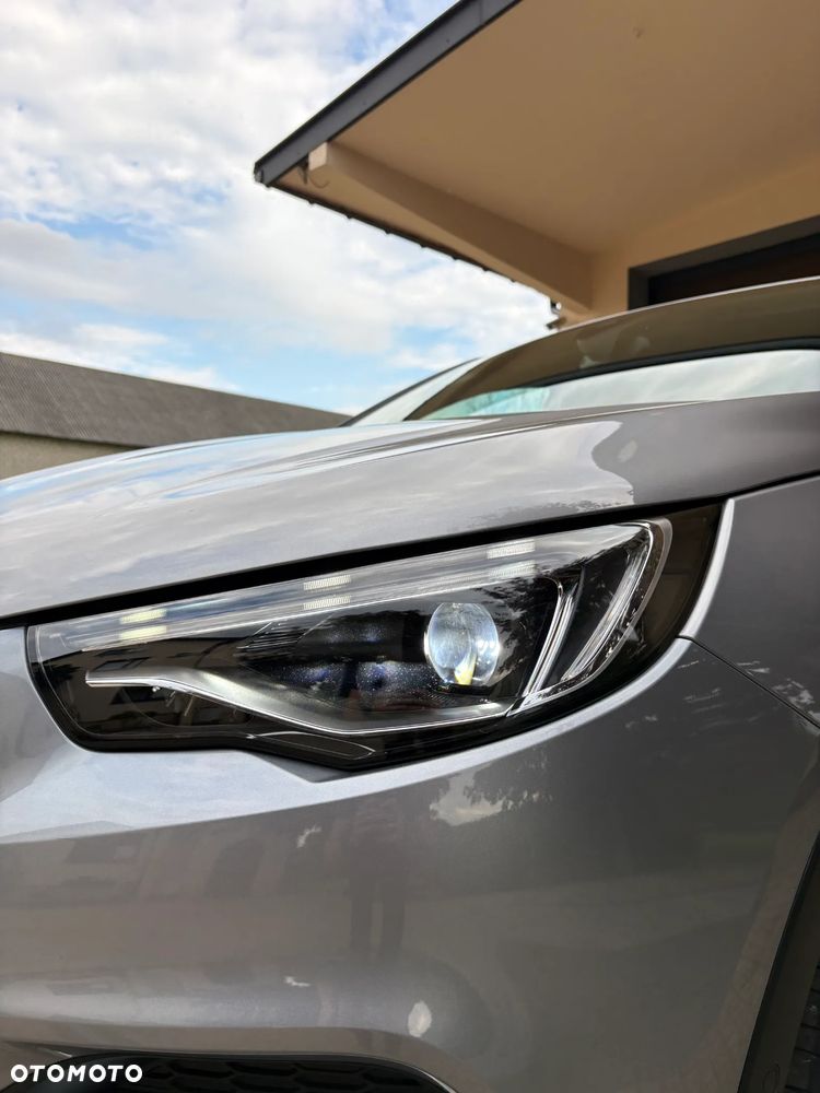 Opel Grandland X 1.2 T GPF Ultimate S&S - 9