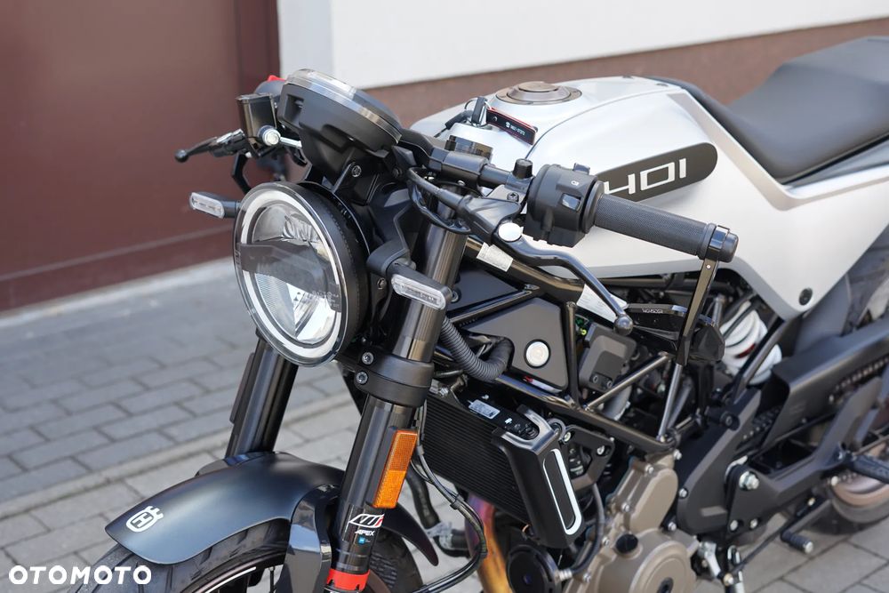 Husqvarna Vitpilen - 33