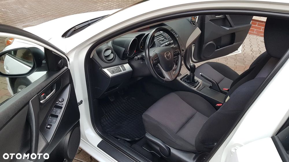 Mazda 3 1.6 Exclusive EU5 - 23