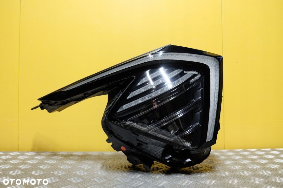 KIA SPORTAGE NQ5A 2021- REFLEKTOR LAMPA FULL LED R 92102-DW100 USA - 1