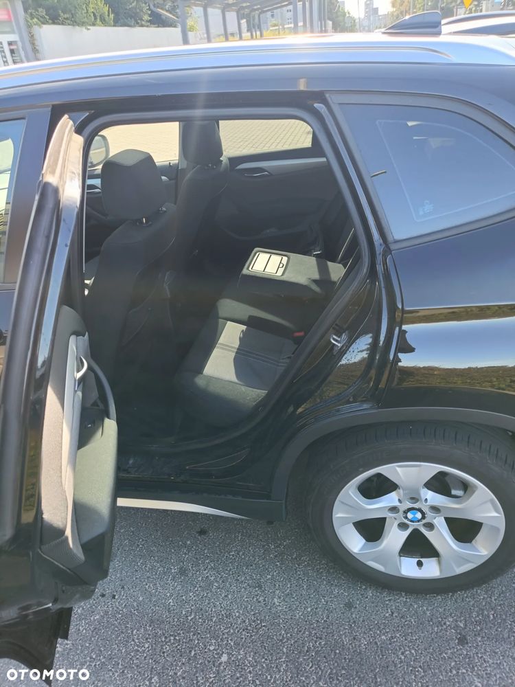 BMW X1 sDrive18i - 4
