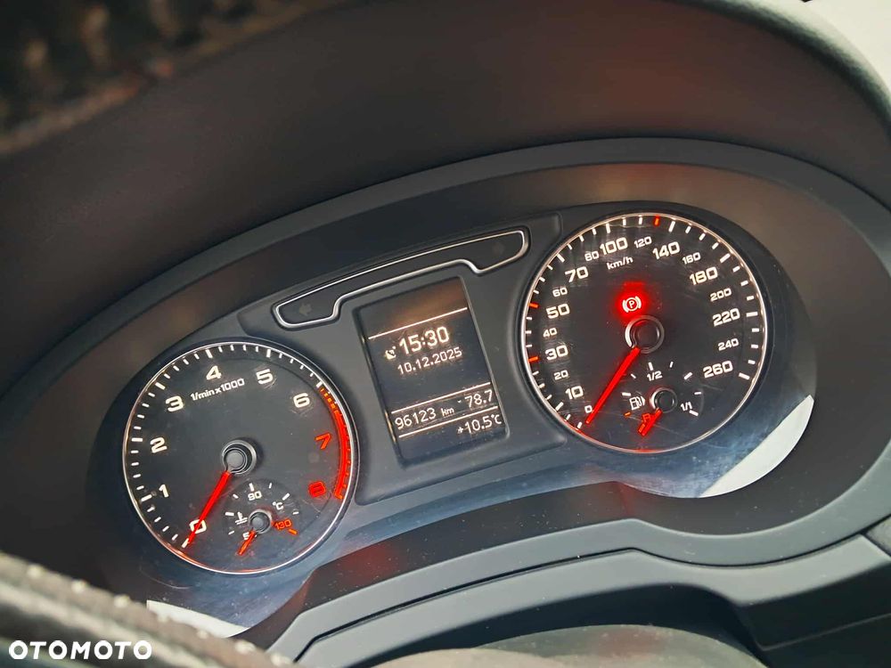 Audi Q3 2.0 TFSI Quattro - 10