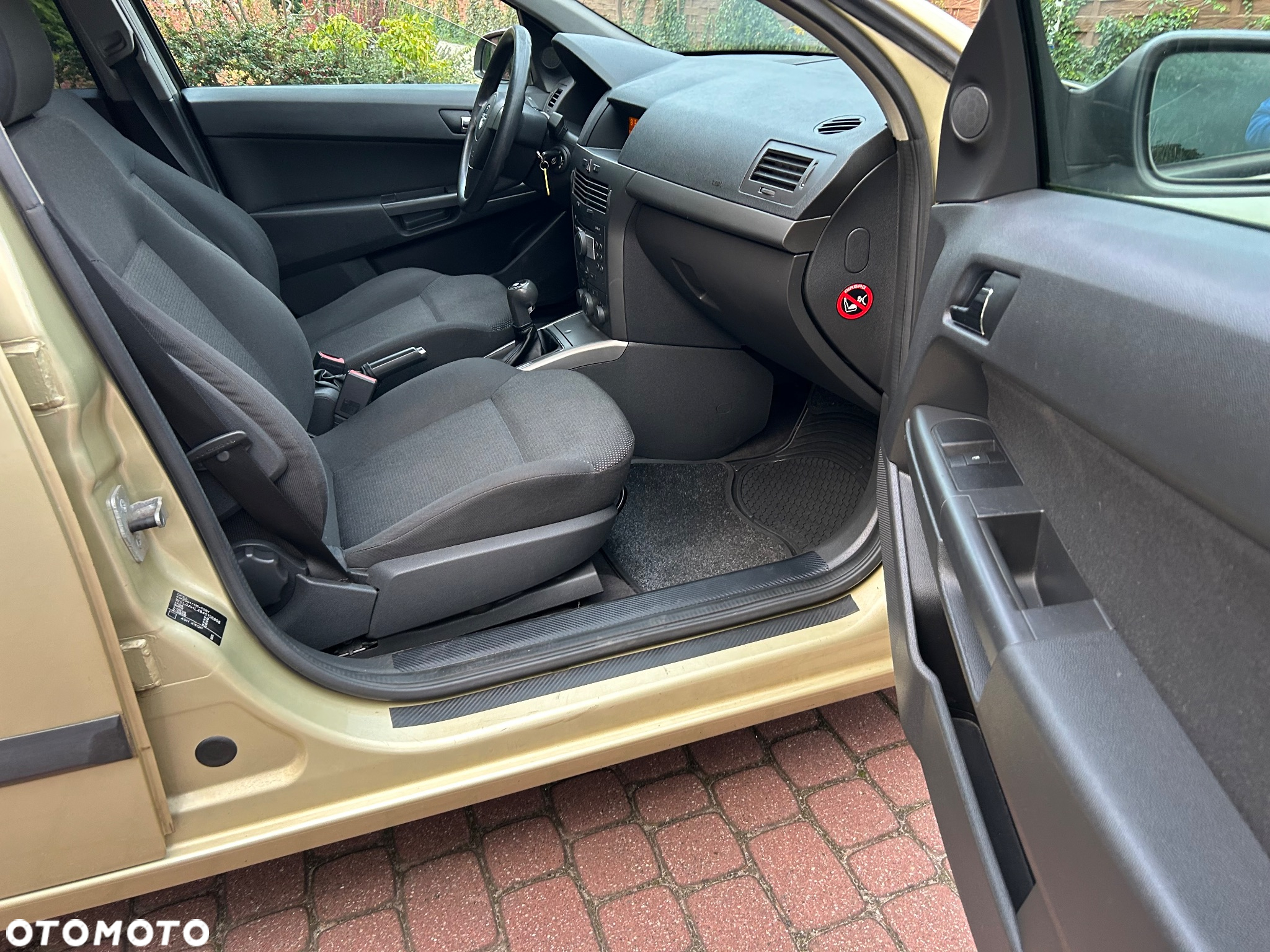 Opel Astra - 17