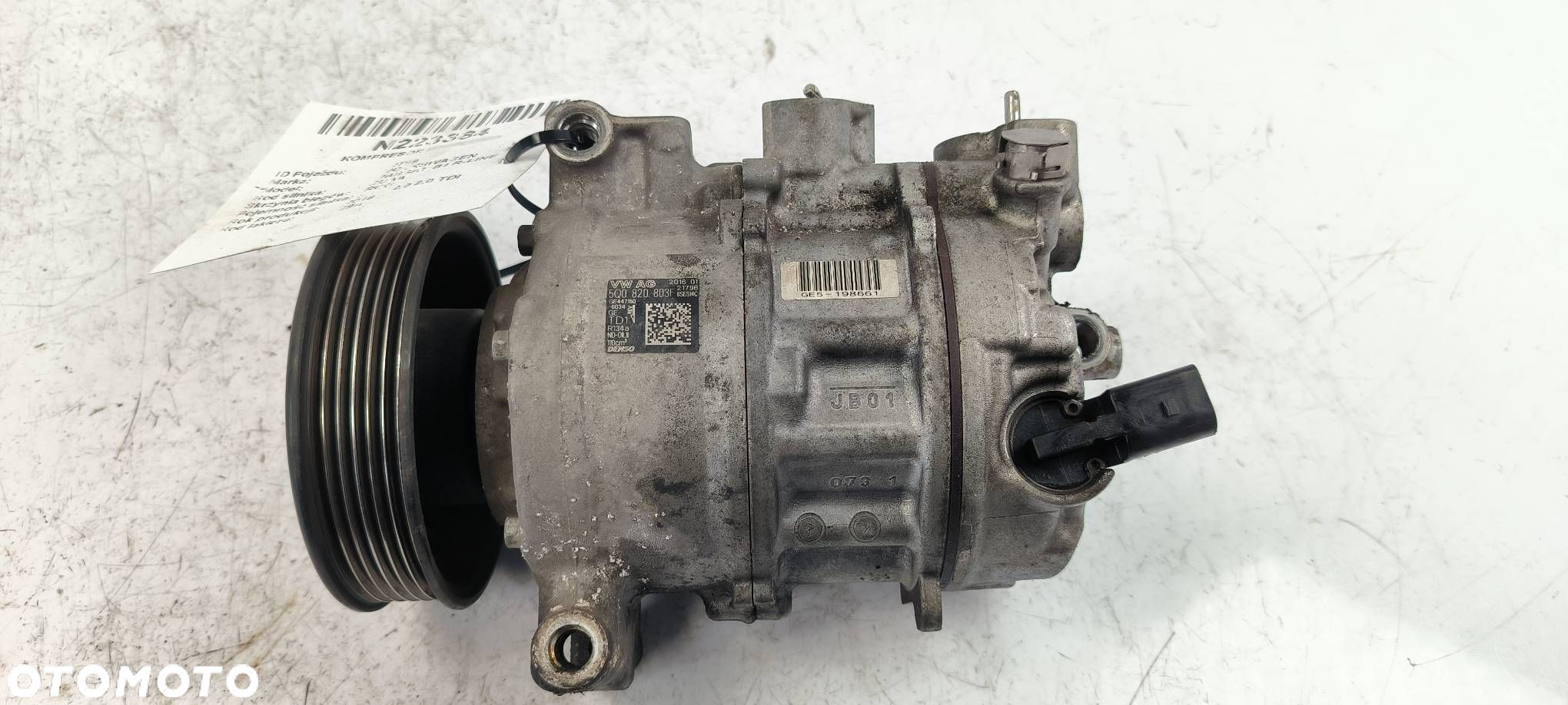 KOMPRESOR POWIETRZA VOLKSWAGEN PASSAT B8 R-LINE - 1