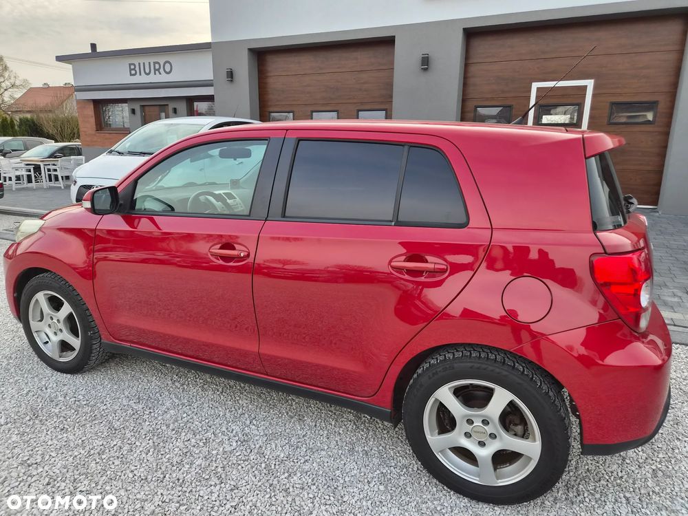 Toyota Urban Cruiser - 5