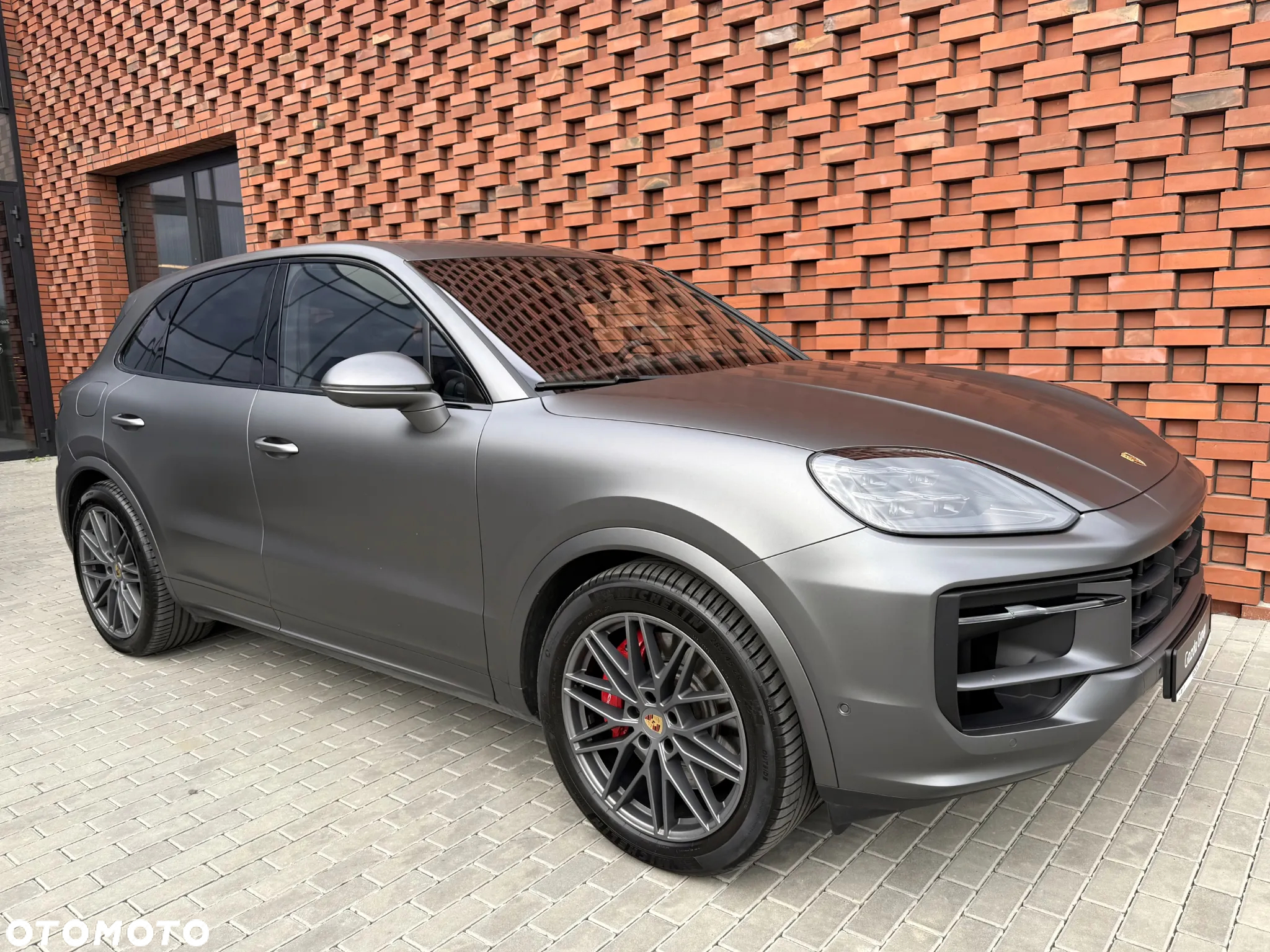 Porsche Cayenne S E-Hybrid PHEV - 9