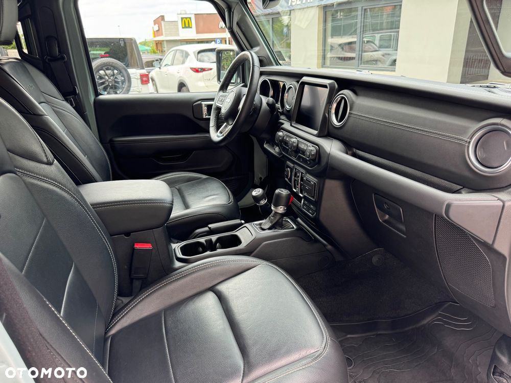 Jeep Wrangler Unlimited 2.0 Turbo PHEV 4xe Sahara - 3