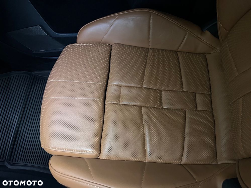 DS Automobiles DS 7 Crossback - 12