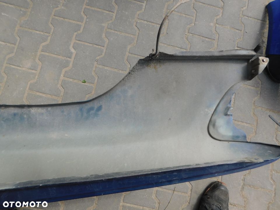błotnik prawy  SUBARU FORESTER I LIFT 00-02 - 10