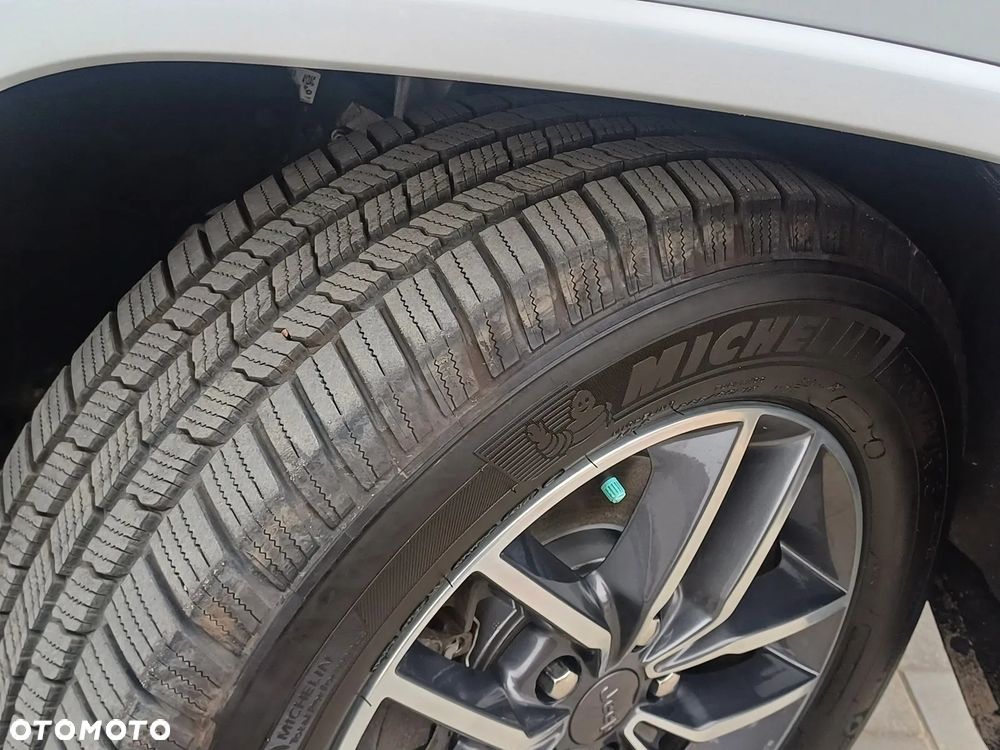 Jeep Grand Cherokee 3.6 V6 Limited - 22