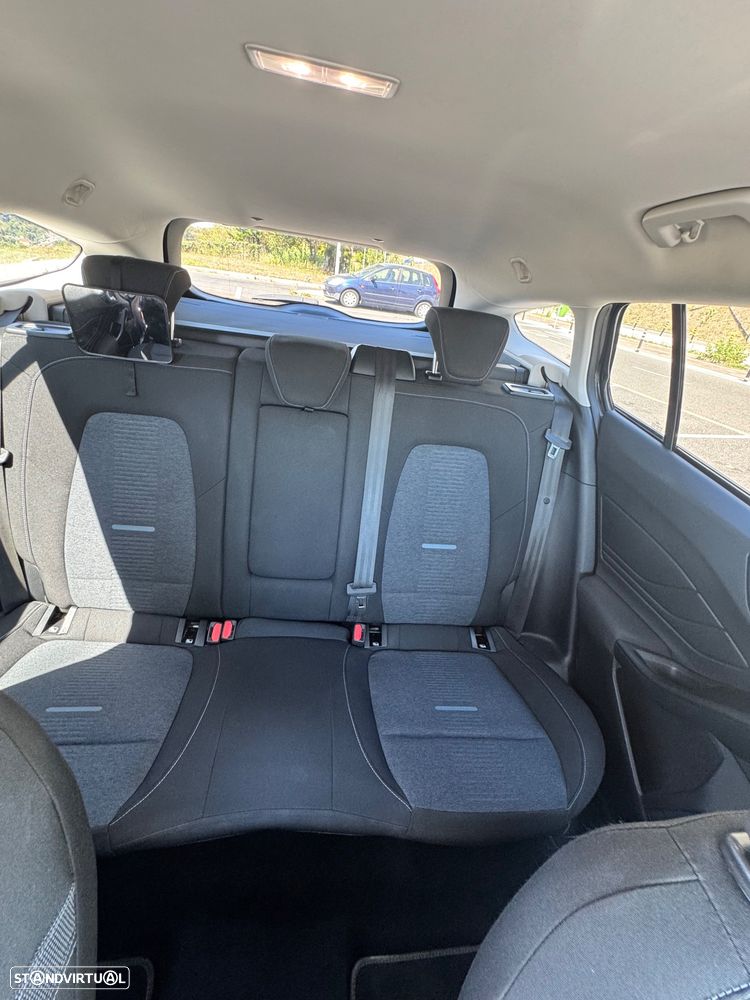 Ford Focus SW 1.0 EcoBoost MHEV Active X - 22