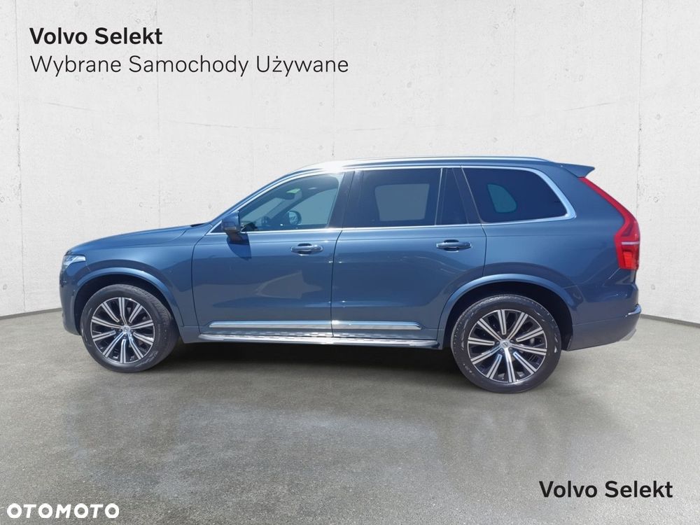 Volvo XC 90 - 9