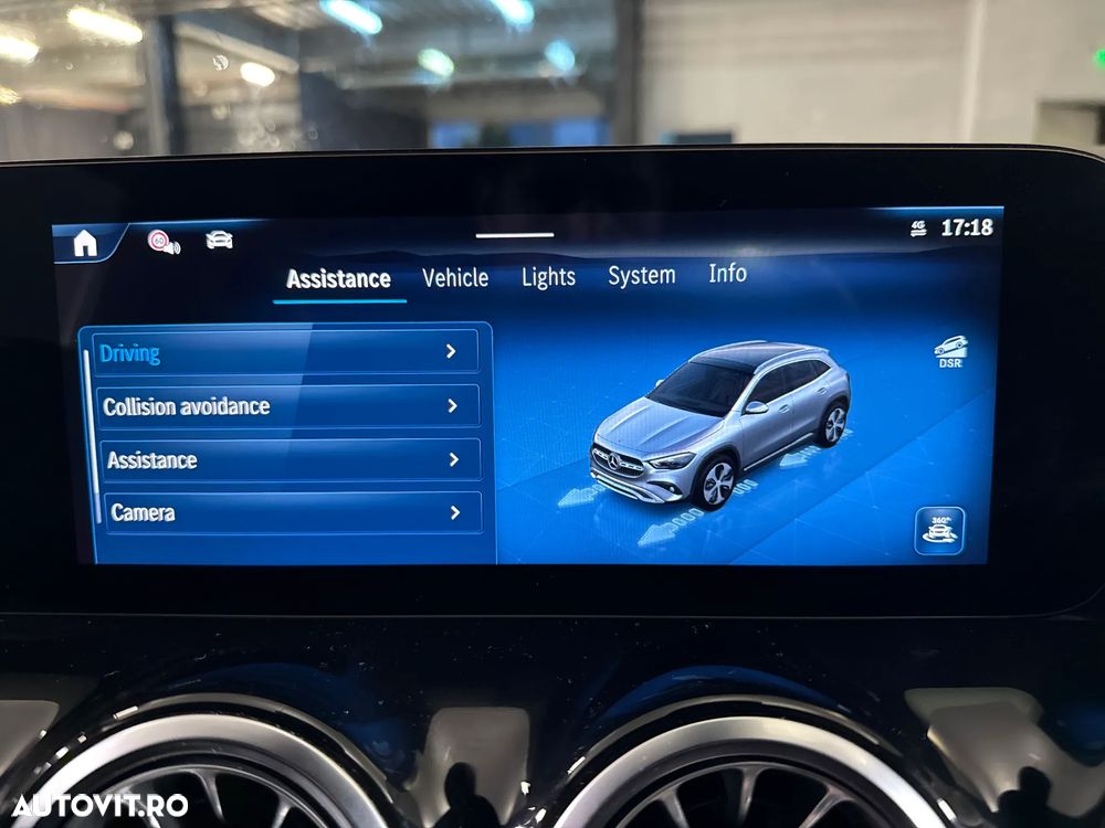 Mercedes-Benz GLA - 22