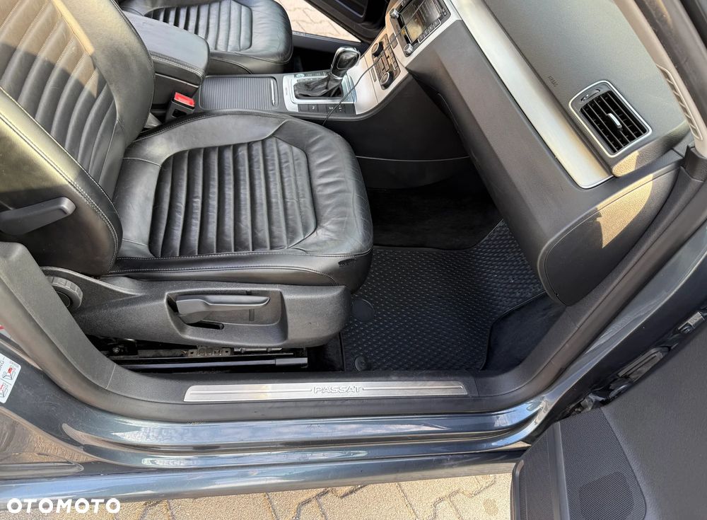 Volkswagen Passat 2.0 TDI 4Mot Highline DSG - 6