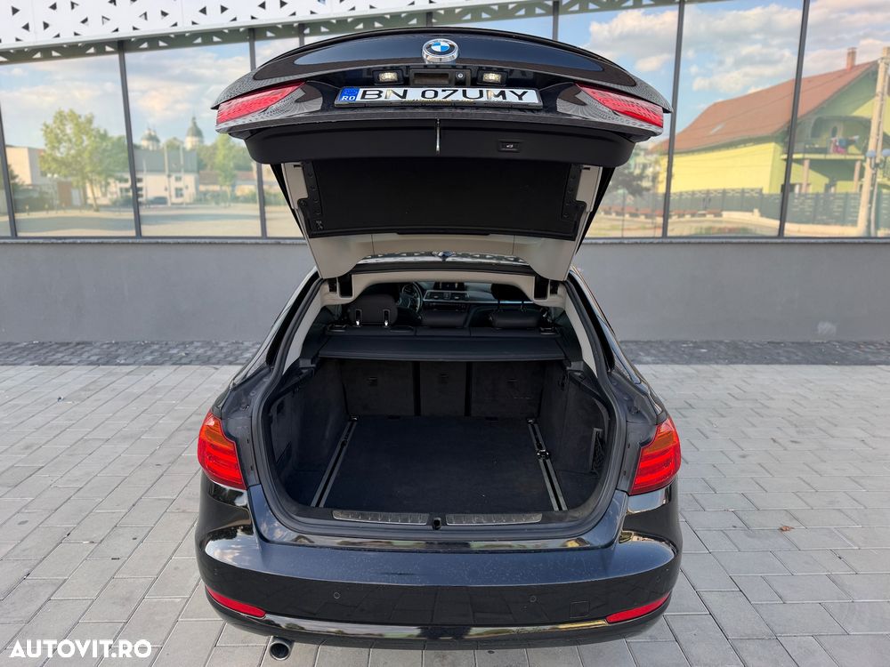 BMW Seria 3 318d Aut. Modern Line - 16