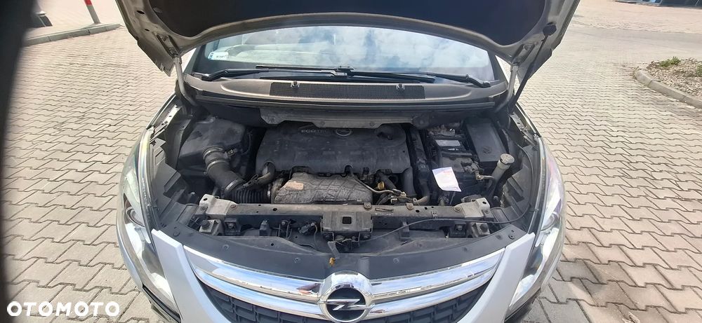 Opel Zafira Tourer 2.0 CDTI Sport - 37