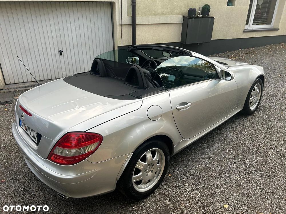 Mercedes-Benz SLK - 40
