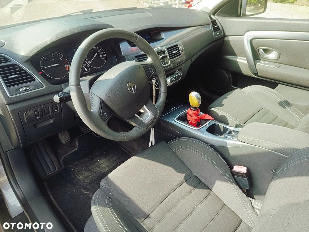 Renault Laguna dCi 150 FAP Monaco GP - 5