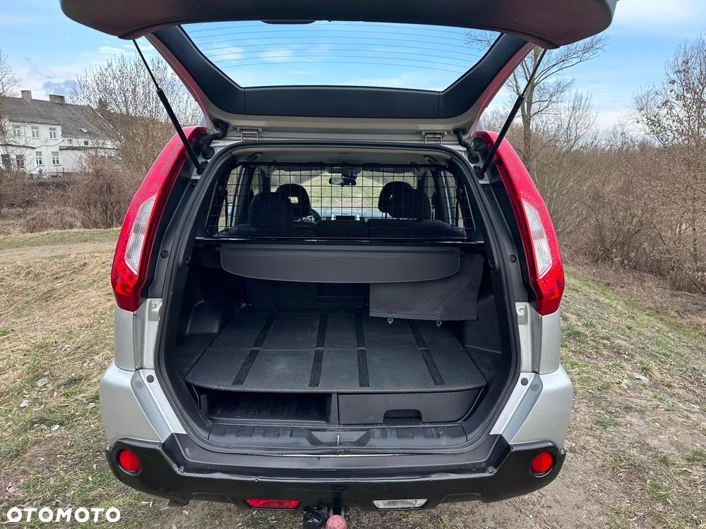 Nissan X-Trail 2.0 dCi 4x4 DPF Automatik LE - 12