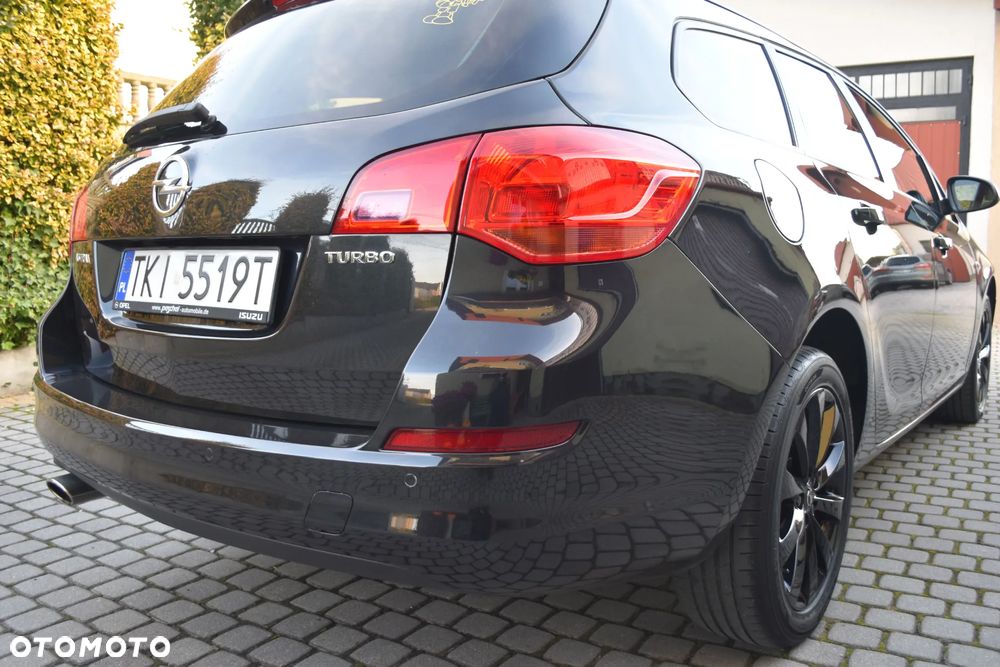 Opel Astra 1.4 Turbo Sports Tourer - 9