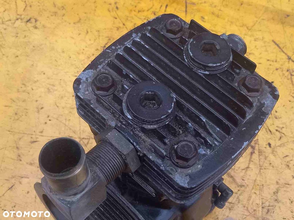 Kompresor sprężarka powietrza układu pneumatycznego FiatAgri G210 - 3