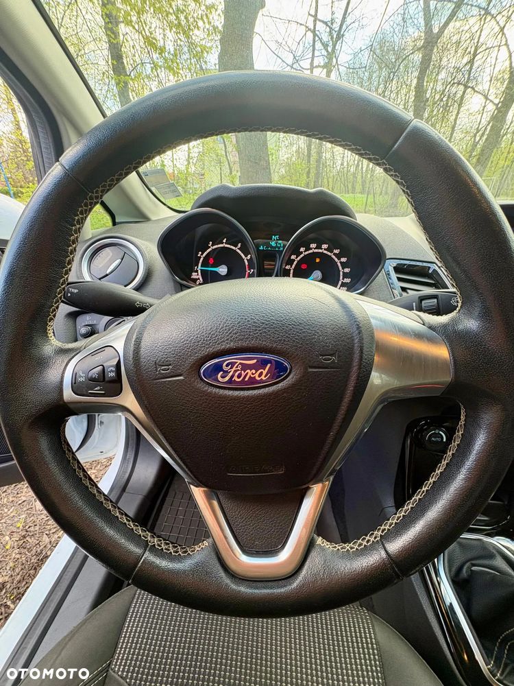 Ford Fiesta 1.0 EcoBoost STart-Stop Titanium - 15