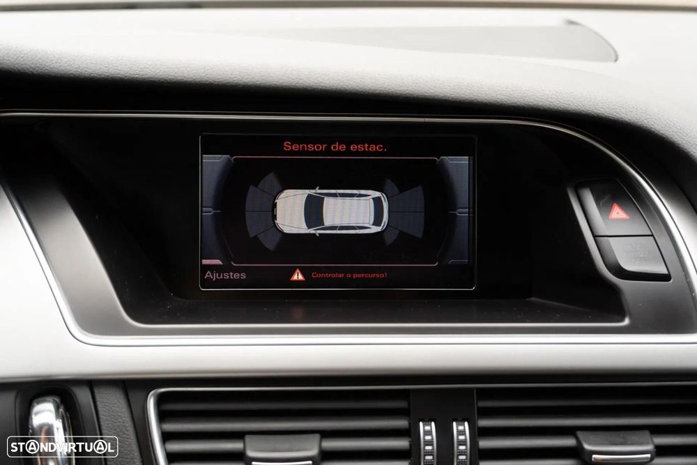Audi A4 Avant 2.0 TDI Business Line S-line - 17