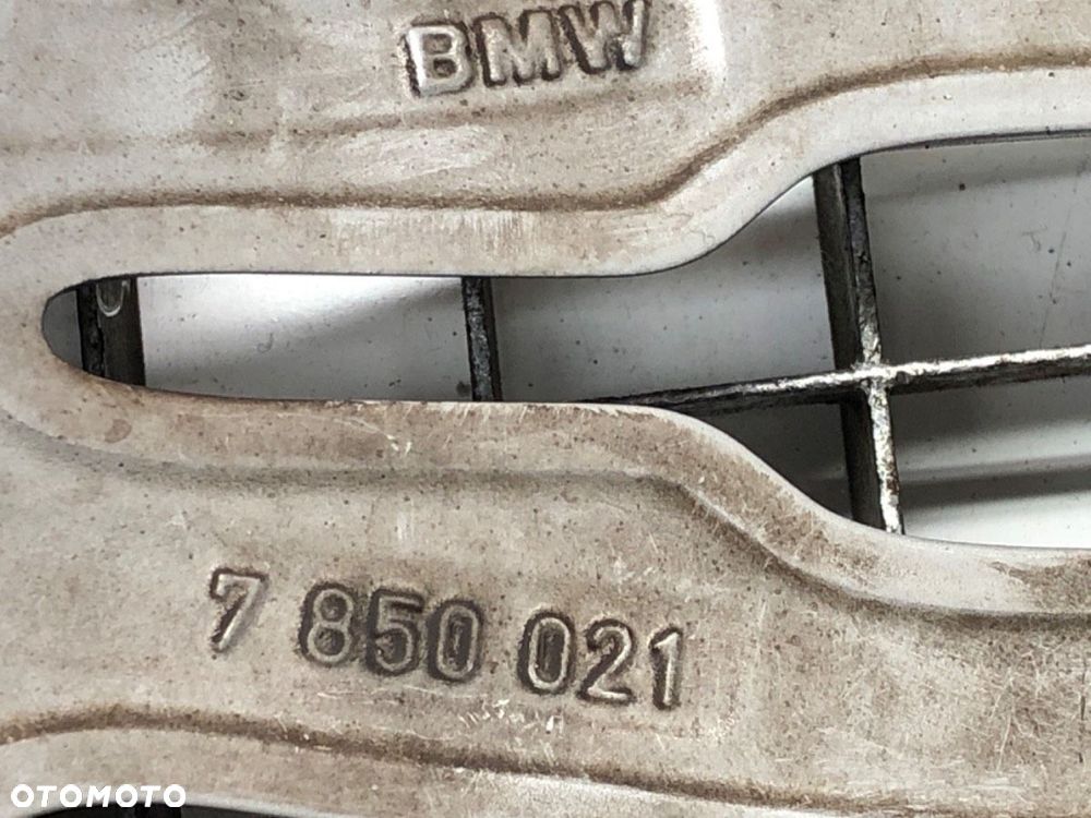 FELGA ALUMINIOWA 19 BMW 8,5J ET47 5X120 centr72  BMW 3 (F30, F80) 2011 - 2018  7850021 - 6