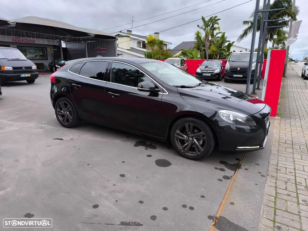 Volvo V40 D2 Momentum - 5