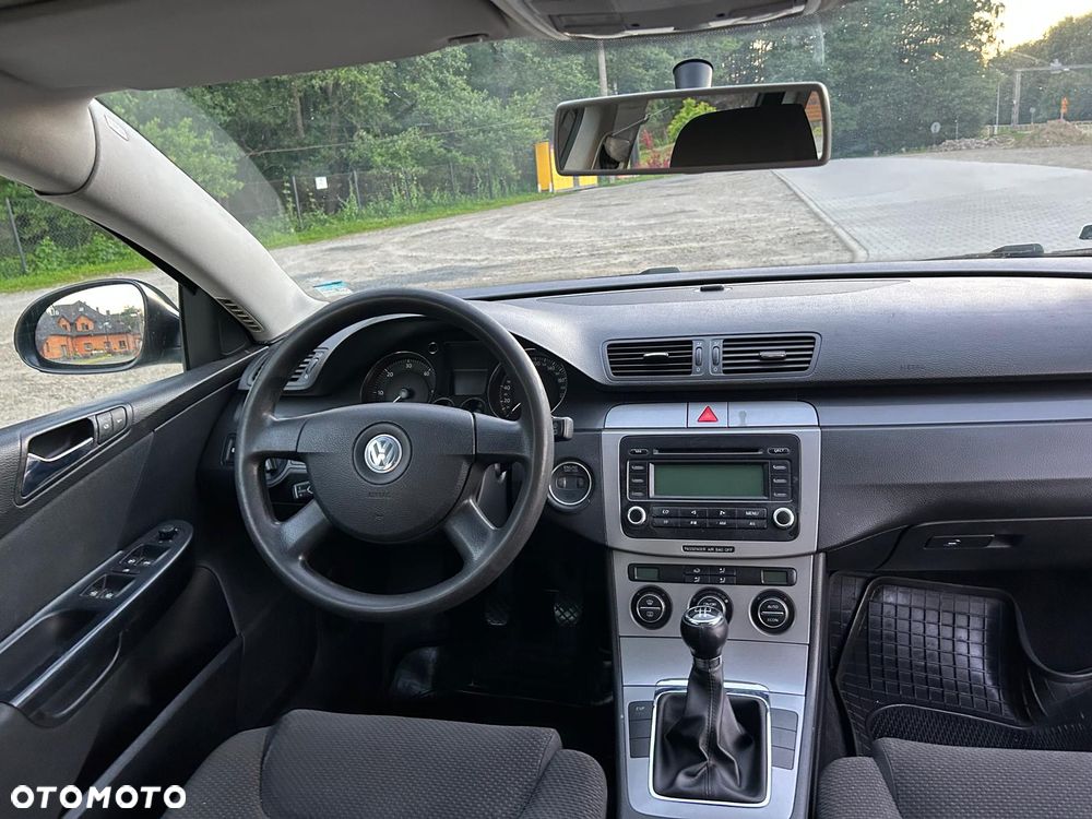 Volkswagen Passat 1.9 TDI Trendline - 5
