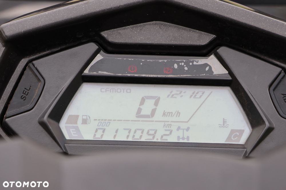 CFMoto CForce - 8