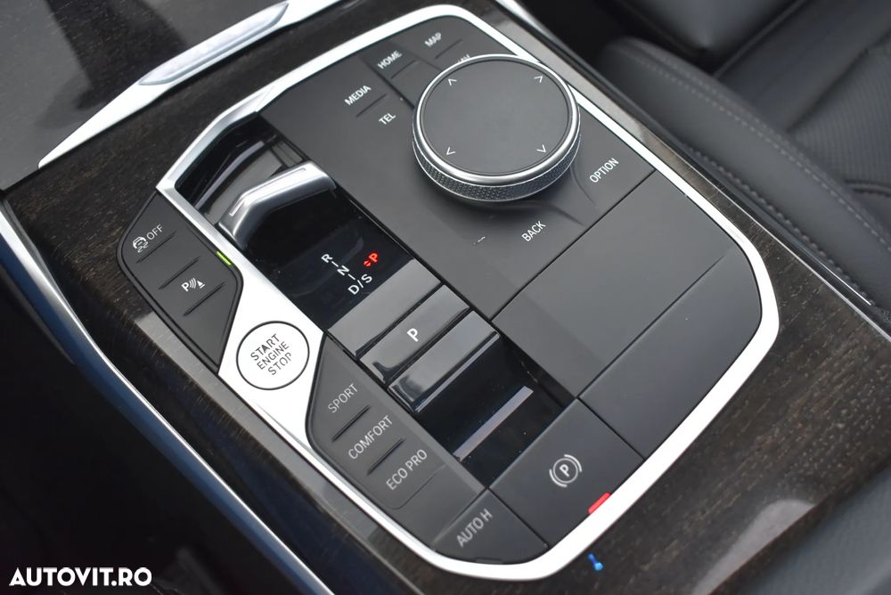 BMW Seria 3 320d xDrive AT MHEV - 20