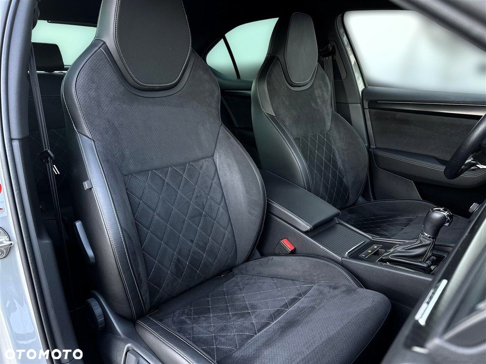 Skoda Superb 2.0 TSI Sportline DSG - 33