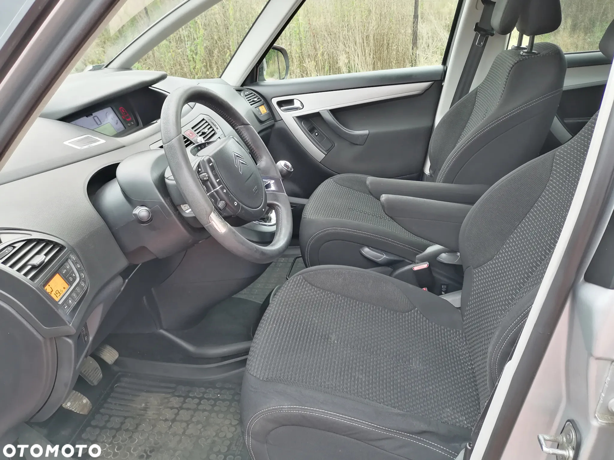 Citroën C4 Grand Picasso 1.6 HDi FAP Exclusive - 11