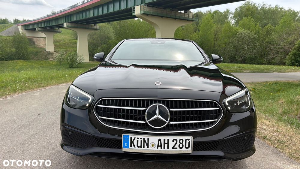 Mercedes-Benz Klasa E 220 d 9G-TRONIC - 12