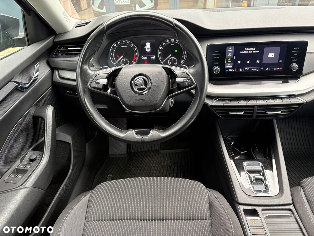 Skoda Octavia 2.0 TDI Ambition DSG - 10