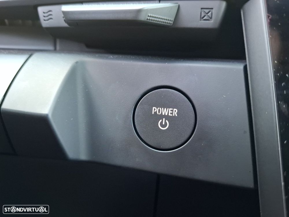 Renault Mégane E-Tech - 21