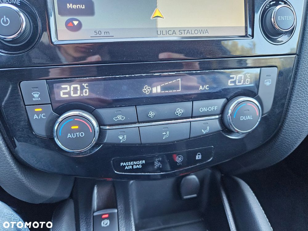 Nissan Qashqai 1.2 DIG-T N-Vision - 24