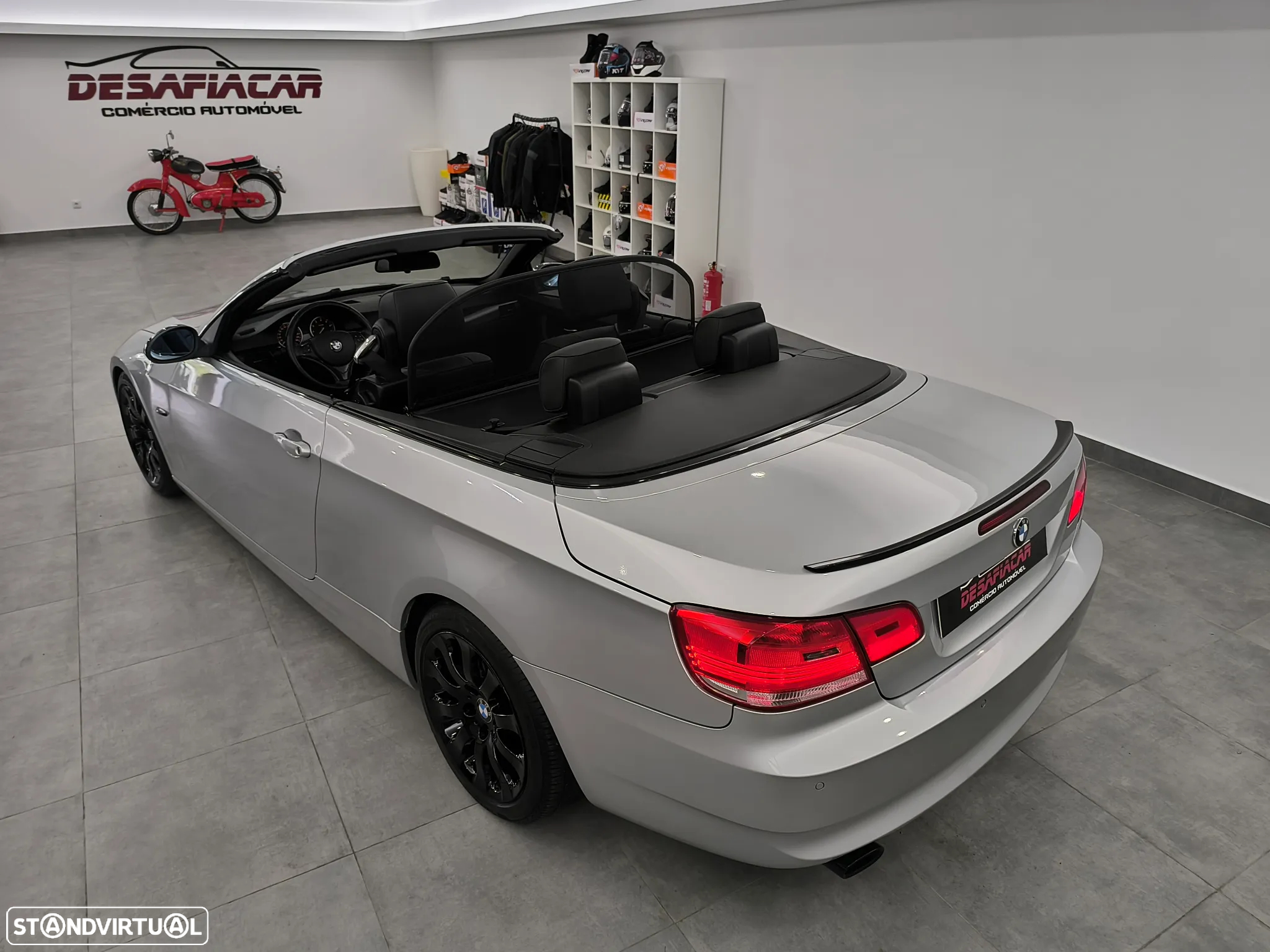 BMW 320 i Cabrio - 18
