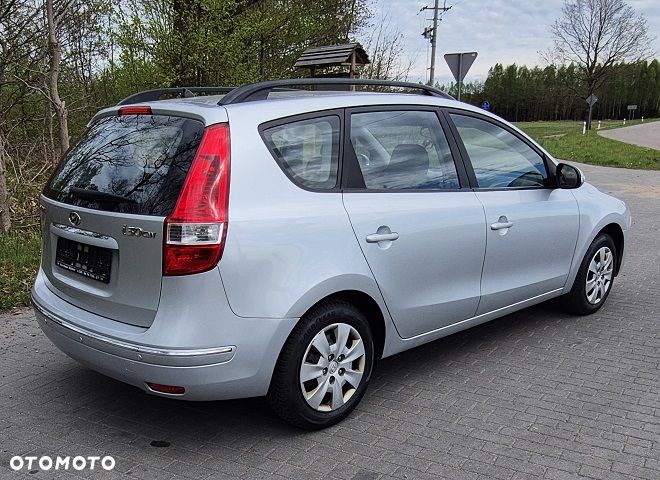 Hyundai i30 i30cw 1.6 Edition Plus - 6