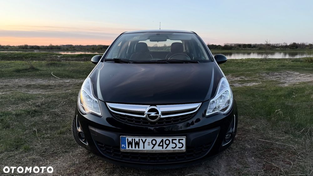 Opel Corsa 1.2 16V Cosmo - 6