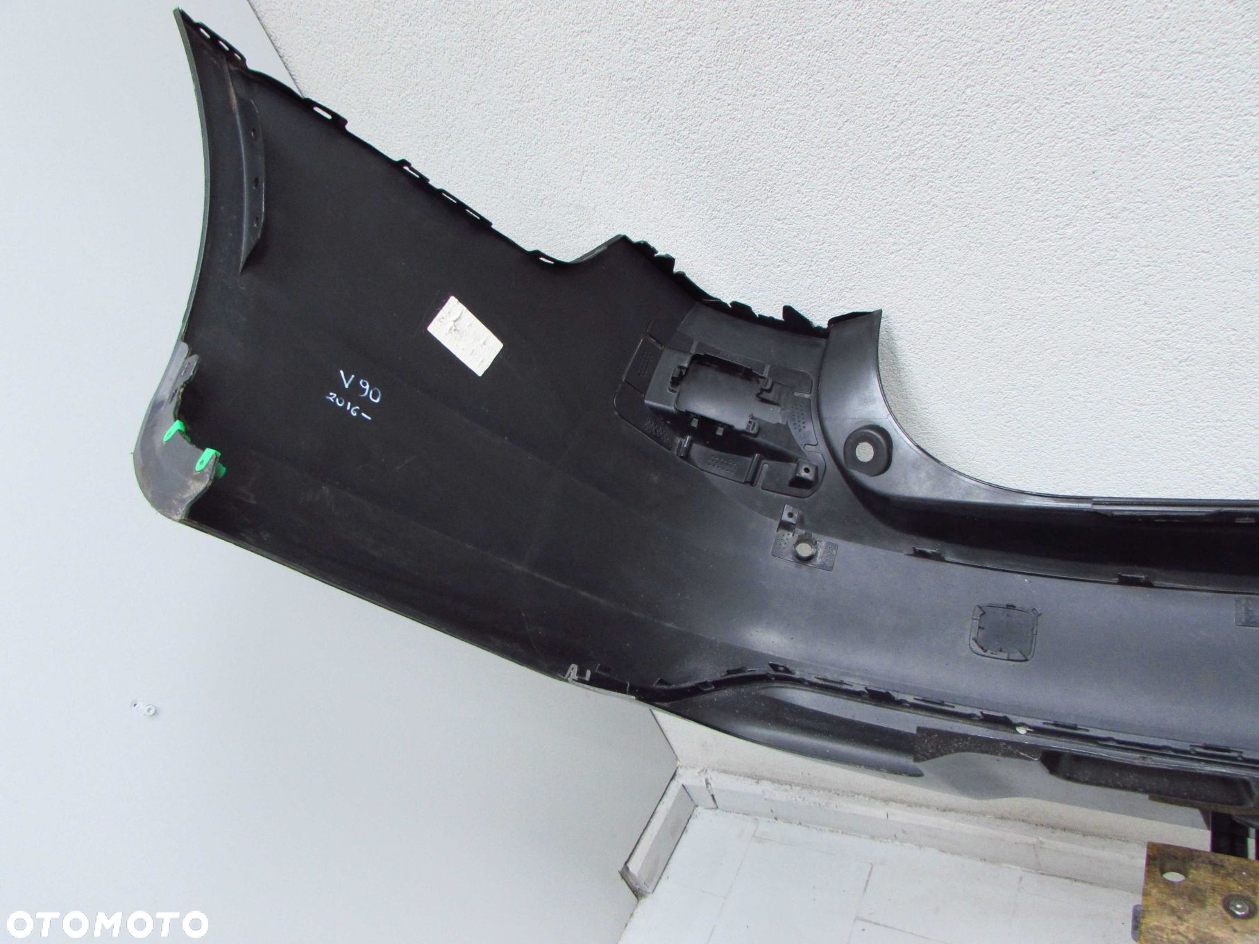 VOLVO V90 16- ZDERZAK TYL TYLNY 4X PDC LISTWA CHROM 724 - 13