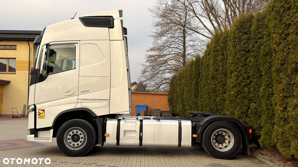 Volvo FH 500 l KSENON l LODÓWKA l 4 PODUSZKI KABINA - 3