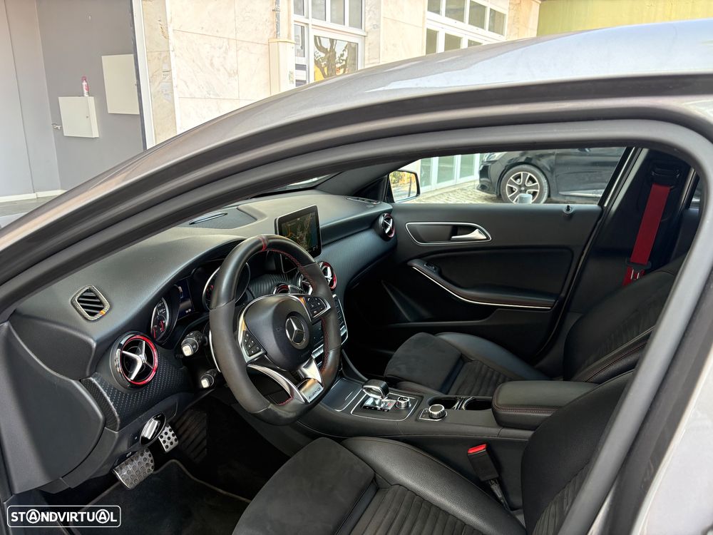 Mercedes-Benz A 45 AMG 4-Matic - 6