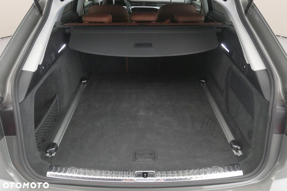 Audi A6 Avant - 16