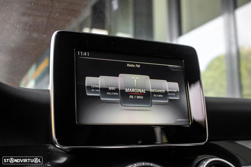 Mercedes-Benz CLA 180 d Shooting Brake Aut. - 35